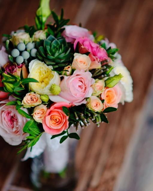 Ramo de novia con flores